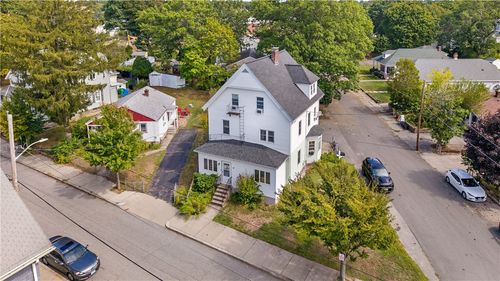 37 Forest Ave, Cumberland, RI, 02864-7731 | Card Image