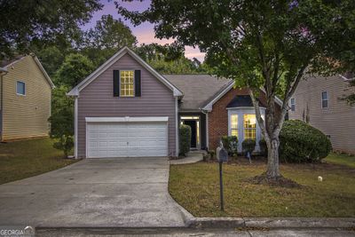 8290 Eastshore Drive, House other with 3 bedrooms, 2 bathrooms and null parking in Union City GA | Image 1