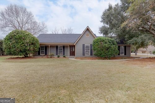102 Sleepy Ln, Warner Robins, GA, 31088-6729 | Card Image