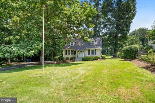 4617 Holly Ave, FAIRFAX, VA, 22030-5626 | Card Image