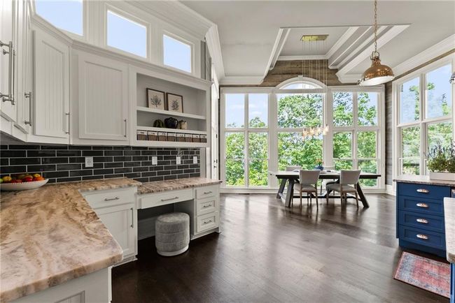 5610 Point West Dr, House other with 6 bedrooms, 7 bathrooms and null parking in Oakwood GA | Image 25