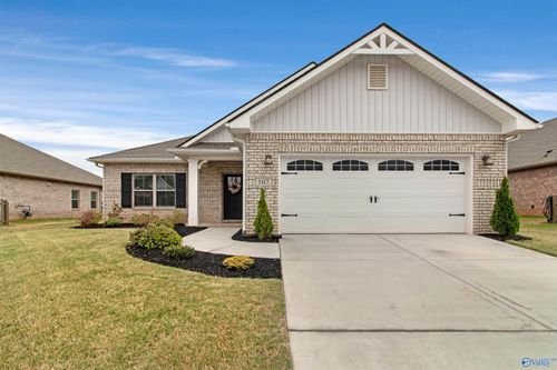 107 Pecos River Rd, Madison, AL, 35756-2721 | Card Image
