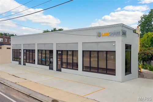 2115 S Big Bend Blvd, Saint Louis, MO, 63117-2405 | Card Image