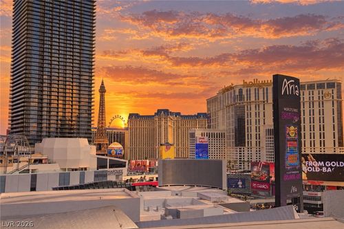 1002-3726 Las Vegas Blvd S, Las Vegas, NV, 89158-4380 | Card Image