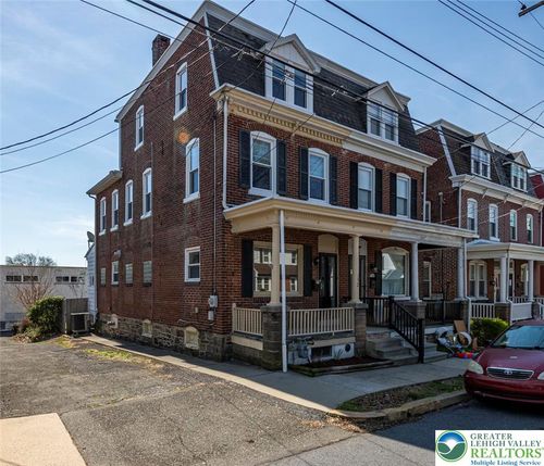 132 Franklin Street, Boyertown Boro, PA, 19512 | Card Image