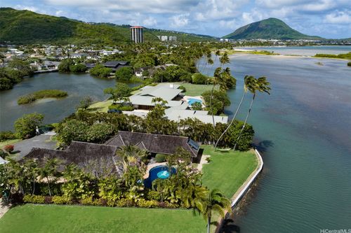 5949 Kalanianaole Hwy, Honolulu, HI, 96821-2357 | Card Image