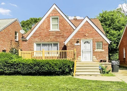 9590 Memorial St, Detroit, MI, 48227-1012 | Card Image