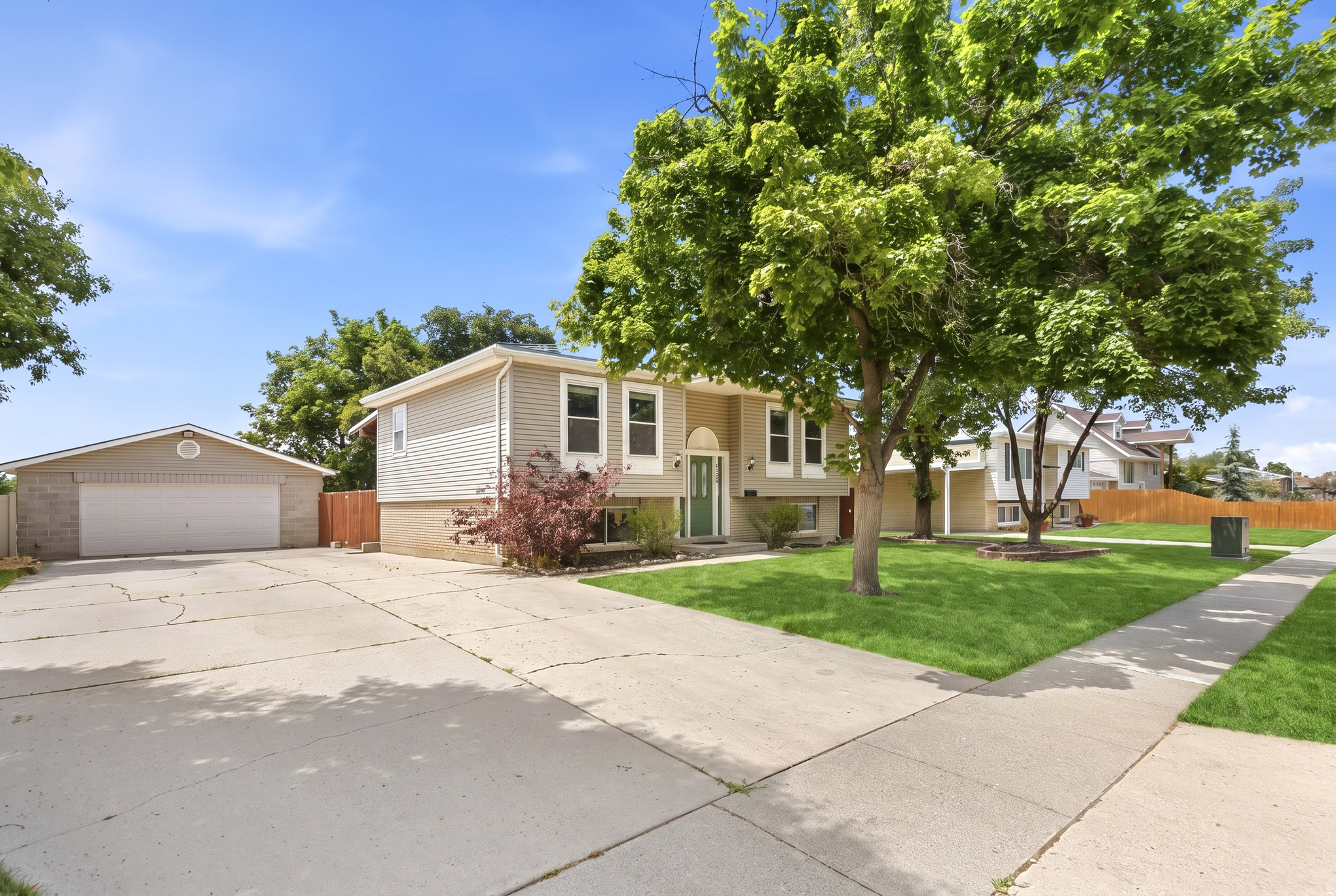 Residential in Sandy 5
