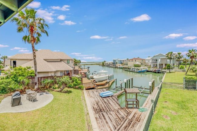 Back yard open views | Image 15