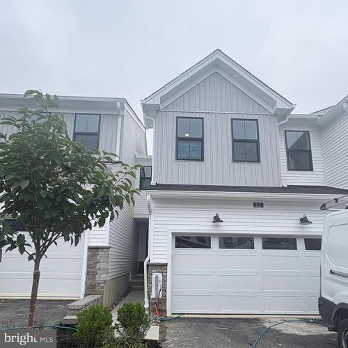 112 Camryn Ct, DOWNINGTOWN, PA, 19335-2079 | Card Image