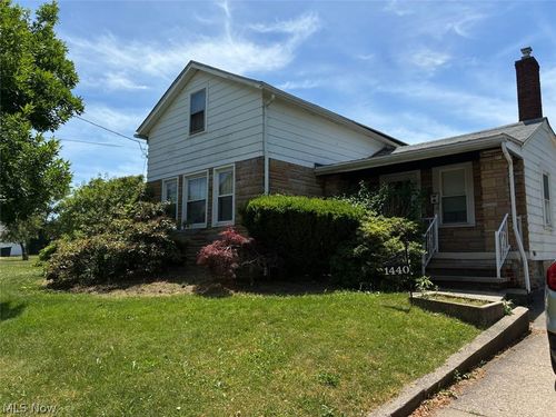 1440 Rockefeller Rd, Wickliffe, OH, 44092-1932 | Card Image