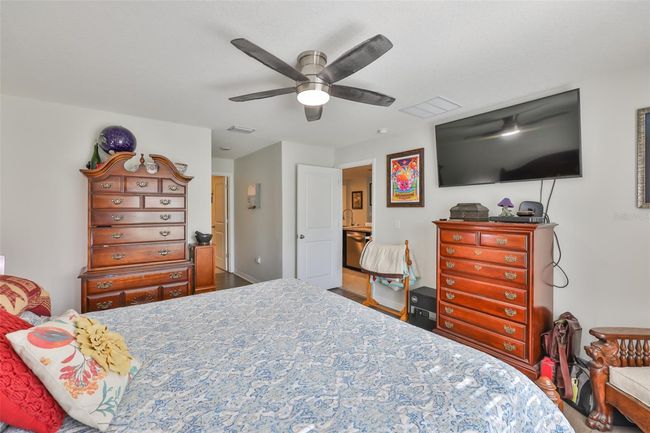 16704 Sunburst Lake St, House other with 3 bedrooms, 2 bathrooms and null parking in WIMAUMA FL | Image 24
