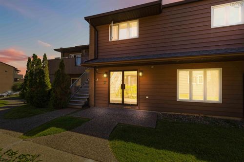 unit-14-3 Rose Way, Dartmouth, NS, B2Y4L9 | Card Image