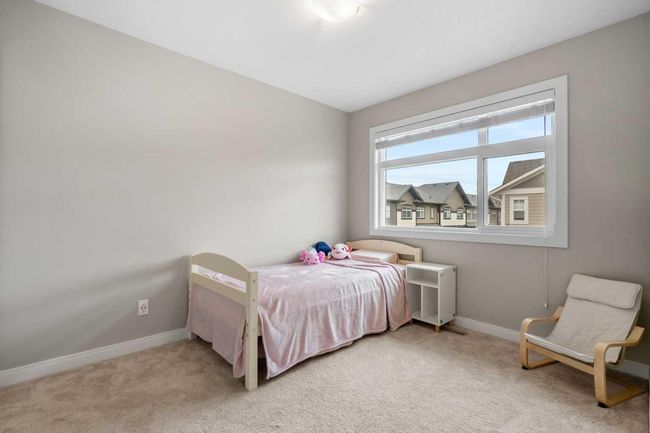 831 85 St Sw, Home with 4 bedrooms, 3 bathrooms and 2 parking in Calgary AB | Image 28