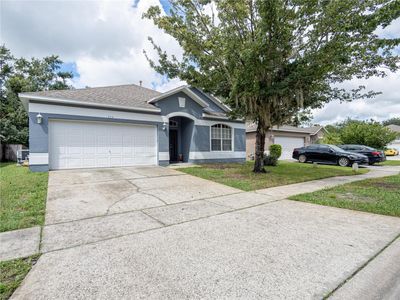 716 Carrigan Woods Trail, House other with 4 bedrooms, 2 bathrooms and null parking in OVIEDO FL | Image 2