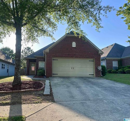 5272 Promenade Dr, Trussville, AL, 35173-6338 | Card Image
