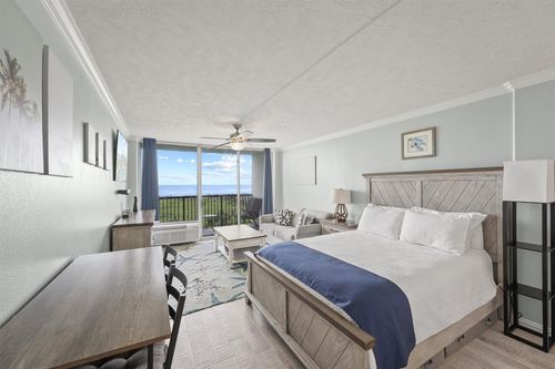 apt-214-415 E Beach Dr, Galveston, TX, 77550-3307 | Card Image