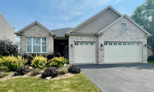 851 Autumn Grove Ct, Volo, IL, 60073-8203 | Card Image