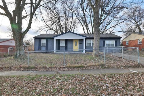 2071 Roosevelt Ave, Cincinnati, OH, 45240-3325 | Card Image