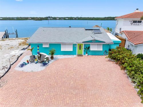 326 176th Avenue Cir, REDINGTON SHORES, FL, 33708-1225 | Card Image