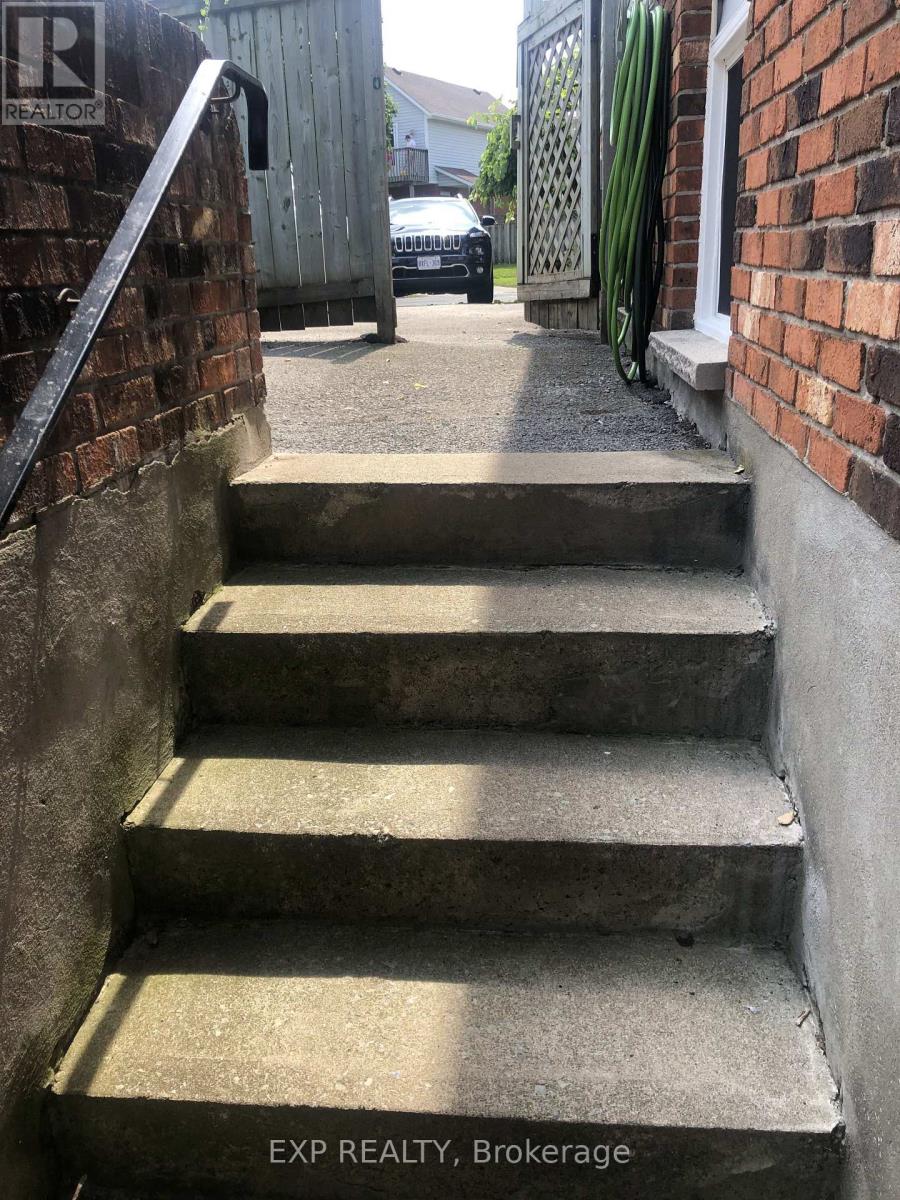 Residential Lease in Welland (N. Welland)