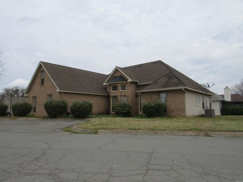 1 Birdie Loop, Maumelle, AR, 72113-6471 | Card Image