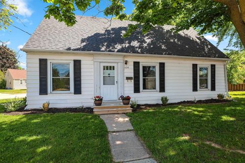 1120 N Badger Avenue, APPLETON, WI, 54914 | Card Image