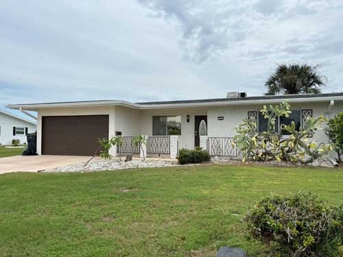 1517 Danbury Dr, SUN CITY CENTER, FL, 33573-5340 | Card Image