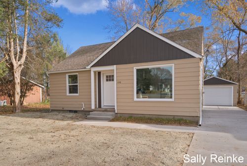 150 Martindale St, Sparta, MI, 49345-1426 | Card Image