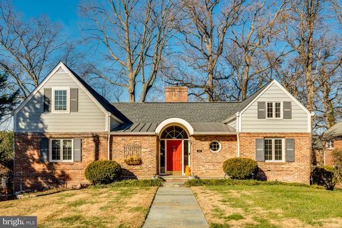 4827 27th Pl N, ARLINGTON, VA, 22207-2710 | Card Image