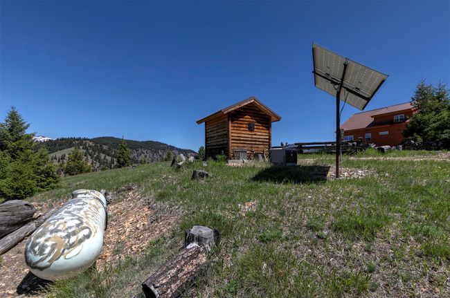 966 Forest Service Road, House other with 2 bedrooms, 3 bathrooms and null parking in Darby MT | Image 52