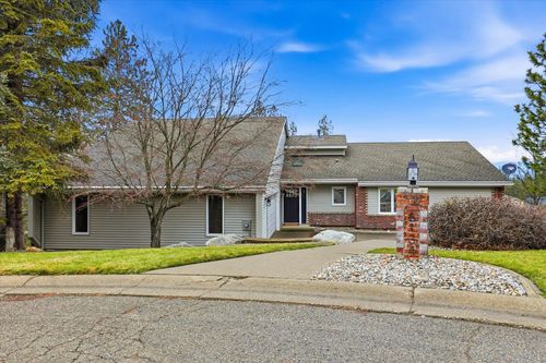 6134 S Zuni Dr, Spokane Valley, WA, 99206-9327 | Card Image