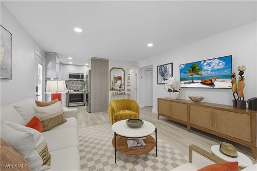 609-609 12th Ave S, NAPLES, FL, 34102-8033 | Card Image