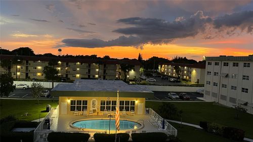 apt-303-810 Se 7th St, Deerfield Beach, FL, 33441-4869 | Card Image