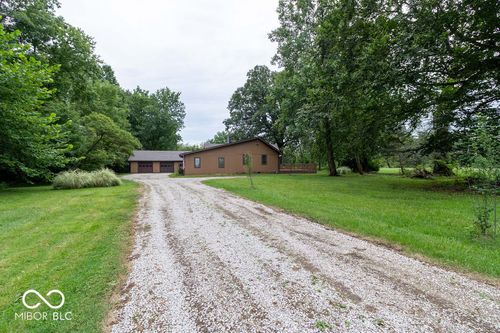 6741 Camby Rd, Indianapolis, IN, 46221-9605 | Card Image