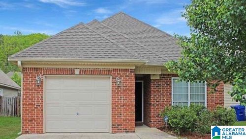 2516 Forest Lakes Ln, STERRETT, AL, 35147-8184 | Card Image