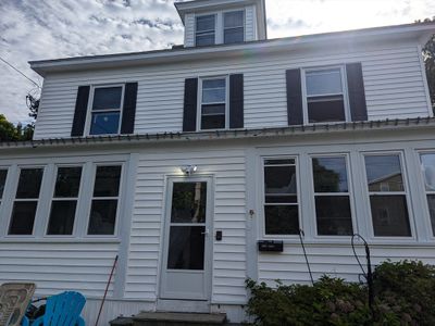 216 Stone St, House other with 4 bedrooms, 2 bathrooms and 2 parking in Clinton MA | Image 2