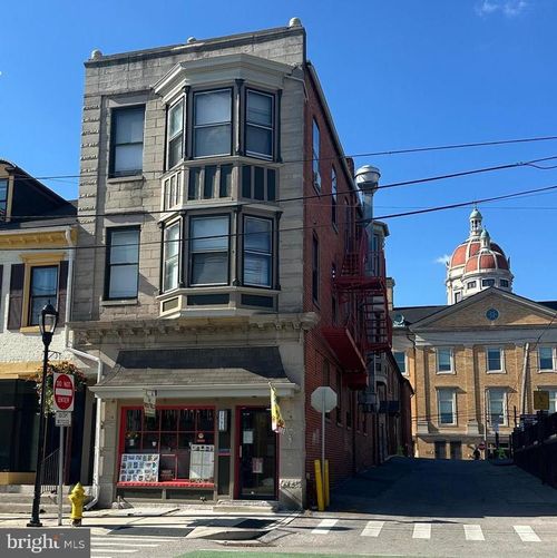 29 E King St, YORK, PA, 17401-1417 | Card Image