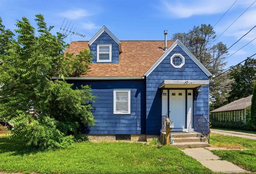 309 Se 1st Street, Waverly, IA, 50677 | Card Image