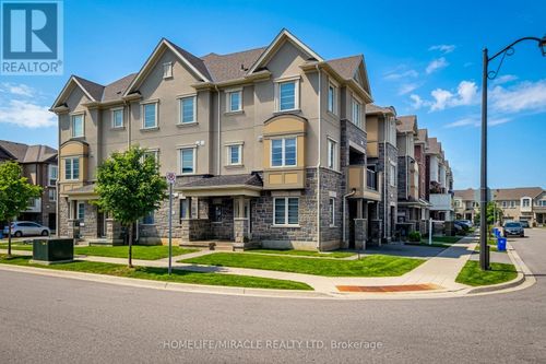 1274 Wintergreen Pl, Milton, ON, L9E1S4 | Card Image