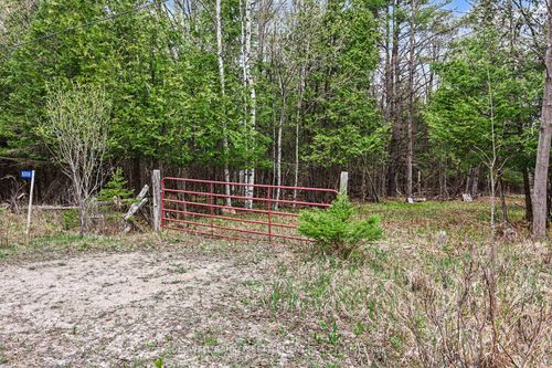 1008 Dalhousie 6a Concession, Lanark Highlands, ON, K0G1K0 | Card Image