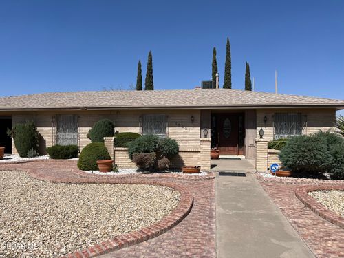 10601 Causeway Dr, El Paso, TX, 79935-2805 | Card Image