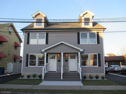 122 Clinton St, South Bound Brook, NJ, 08880-1225 | Card Image