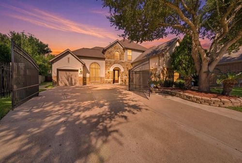 9003 Gable Glen Ln, Houston, TX, 77095-2877 | Card Image