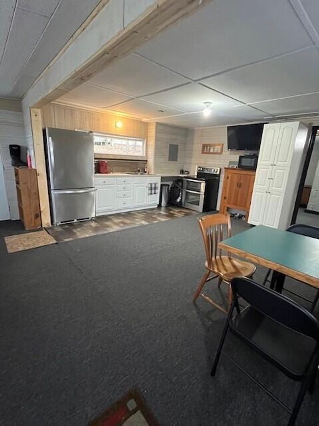 1112 Lake Dr, House other with 1 bedrooms, 1 bathrooms and null parking in Harrison MI | Image 18