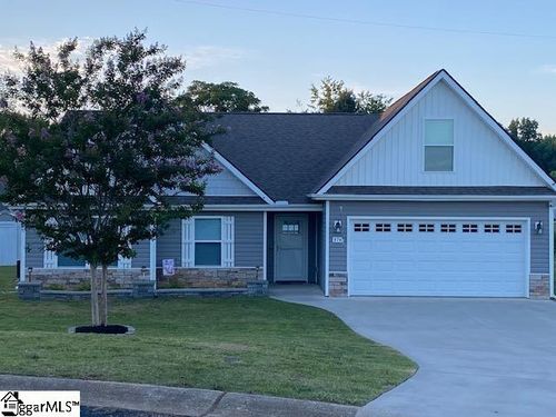 874 W Keepsake Ln, Inman, SC, 29349-6252 | Card Image