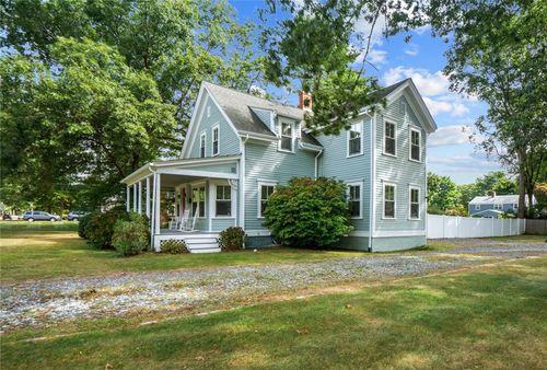 303 New Meadow Rd, Barrington, RI, 02806-3731 | Card Image