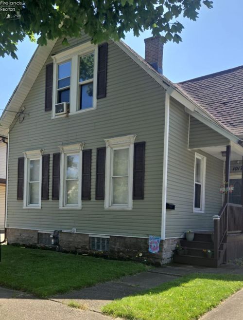 1017 Putnam St, Sandusky, OH, 44870-3042 | Card Image