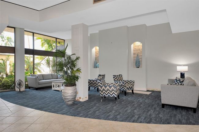 Lobby | Image 24