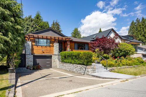 1706 Kilkenny Rd, North Vancouver, BC, V7J1T9 | Card Image